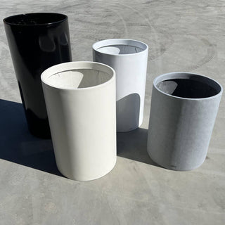 Håøy krukka kommer i flere farger og størrelser.