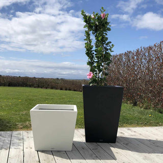 Havik krukka er et stilig tilskudd til hagen og verandaen.