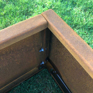 cortenstål plantekasser innvendig hjørne